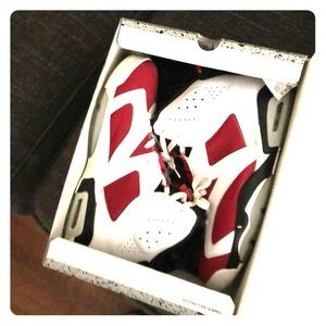Jordan retro 6 carmine